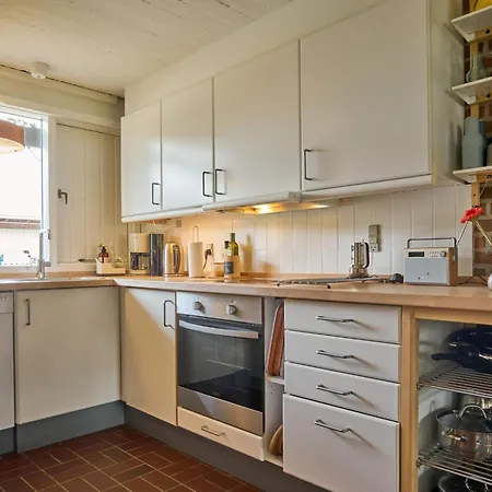 4 Star In Allinge-by Traum *