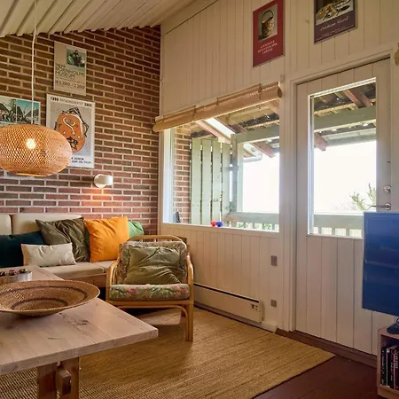 4 Star In Allinge-by Traum *